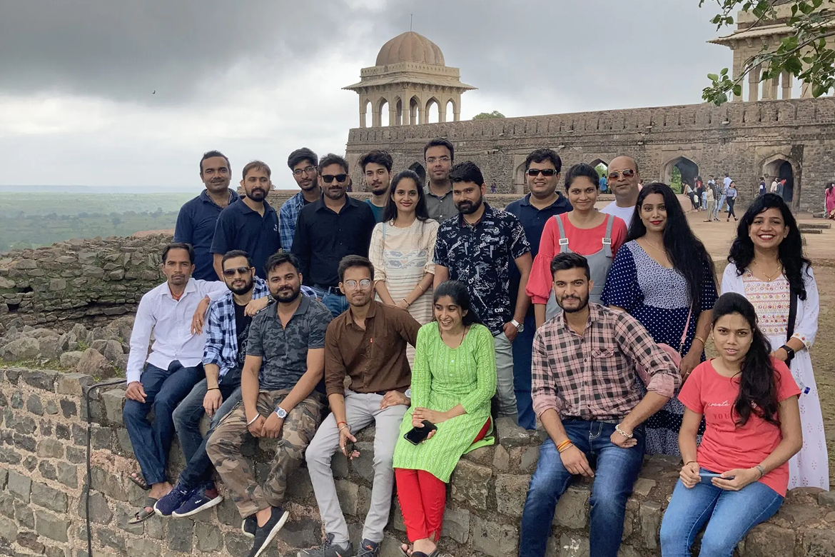 Outing Image